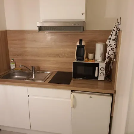 Les Delices Rooms-loveroom White אנז'ה